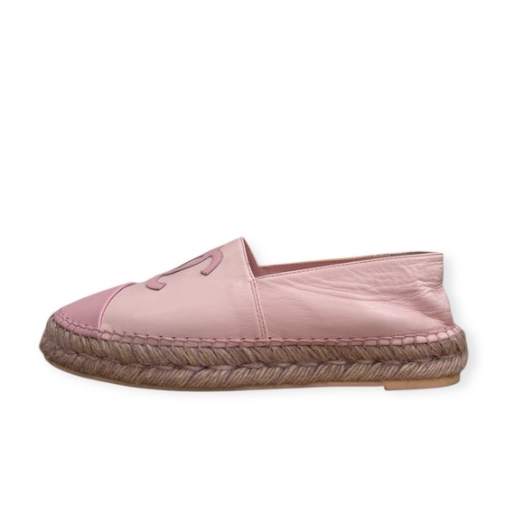 CHANEL Lambskin CC Espadrilles 39C Light Pink - Picture 1 of 8